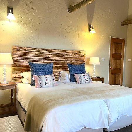Safari Club Guest Lodge Or Tambo International Airport Kempton Park Exterior foto